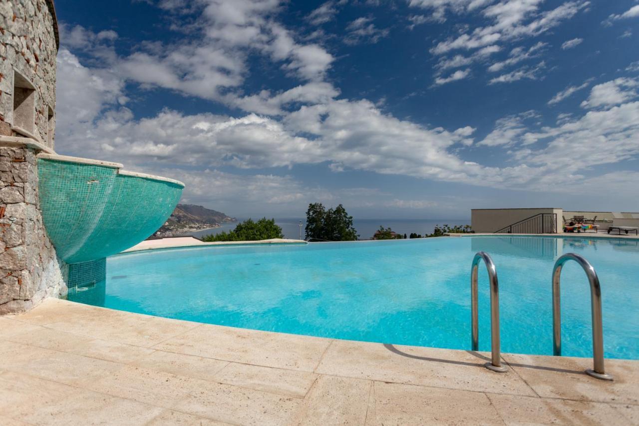 Beautiful Apartment In The Centre Of Taormina Eksteriør billede