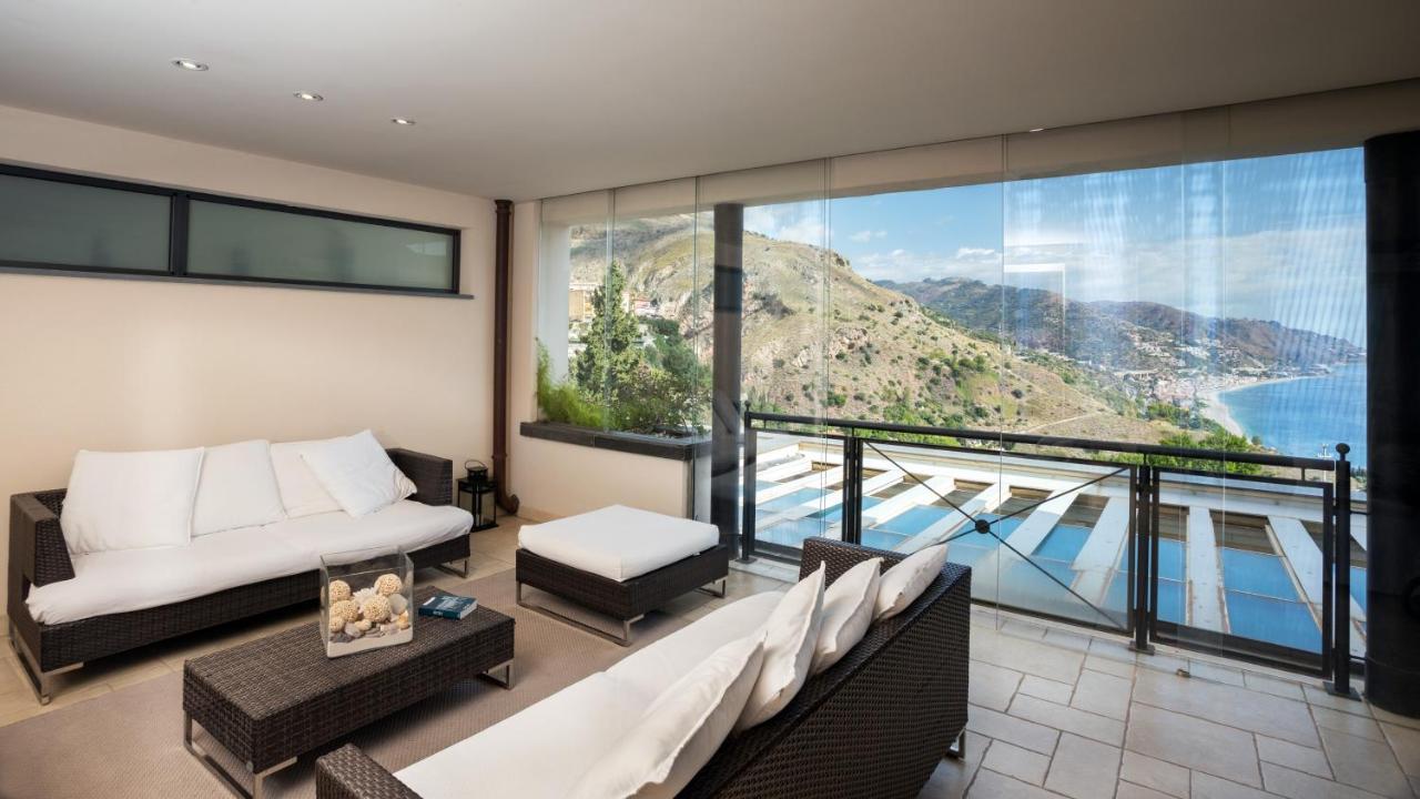 Beautiful Apartment In The Centre Of Taormina Eksteriør billede