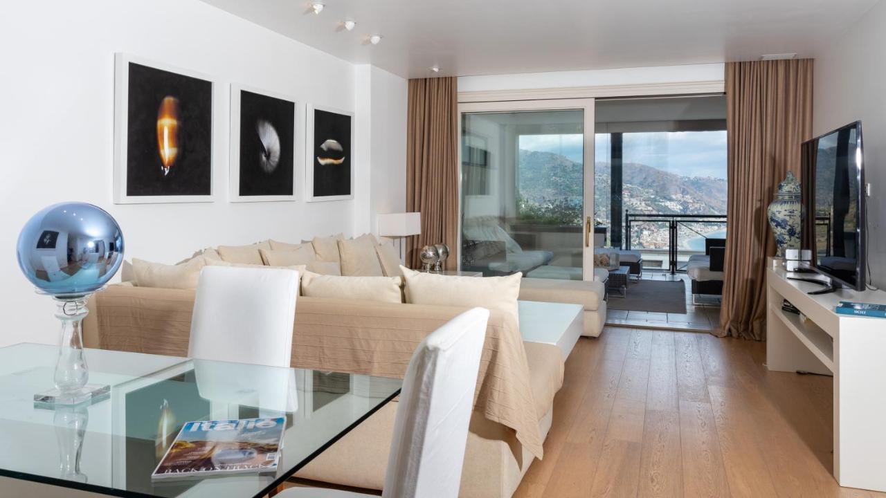 Beautiful Apartment In The Centre Of Taormina Eksteriør billede